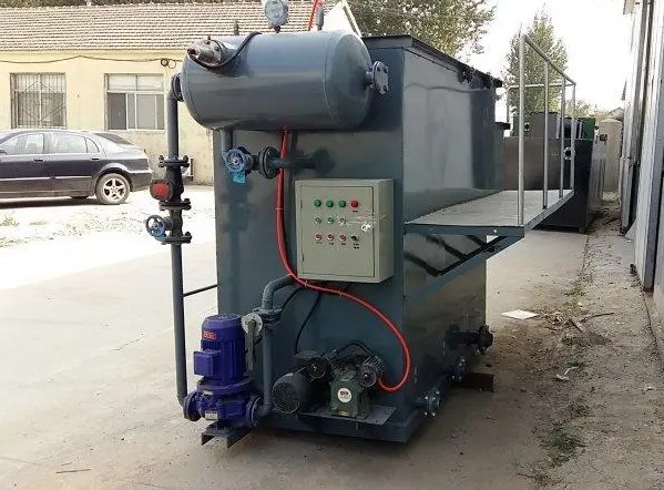 溶氣式氣浮機(jī)工作原理是什么樣的，我總結(jié)了三點(diǎn)，看看你知道不？02